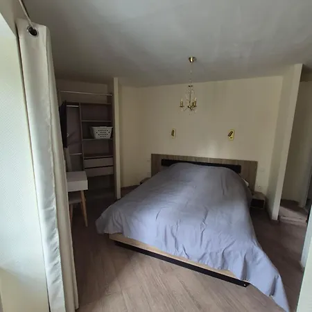 Le Des Cadets Holiday home *